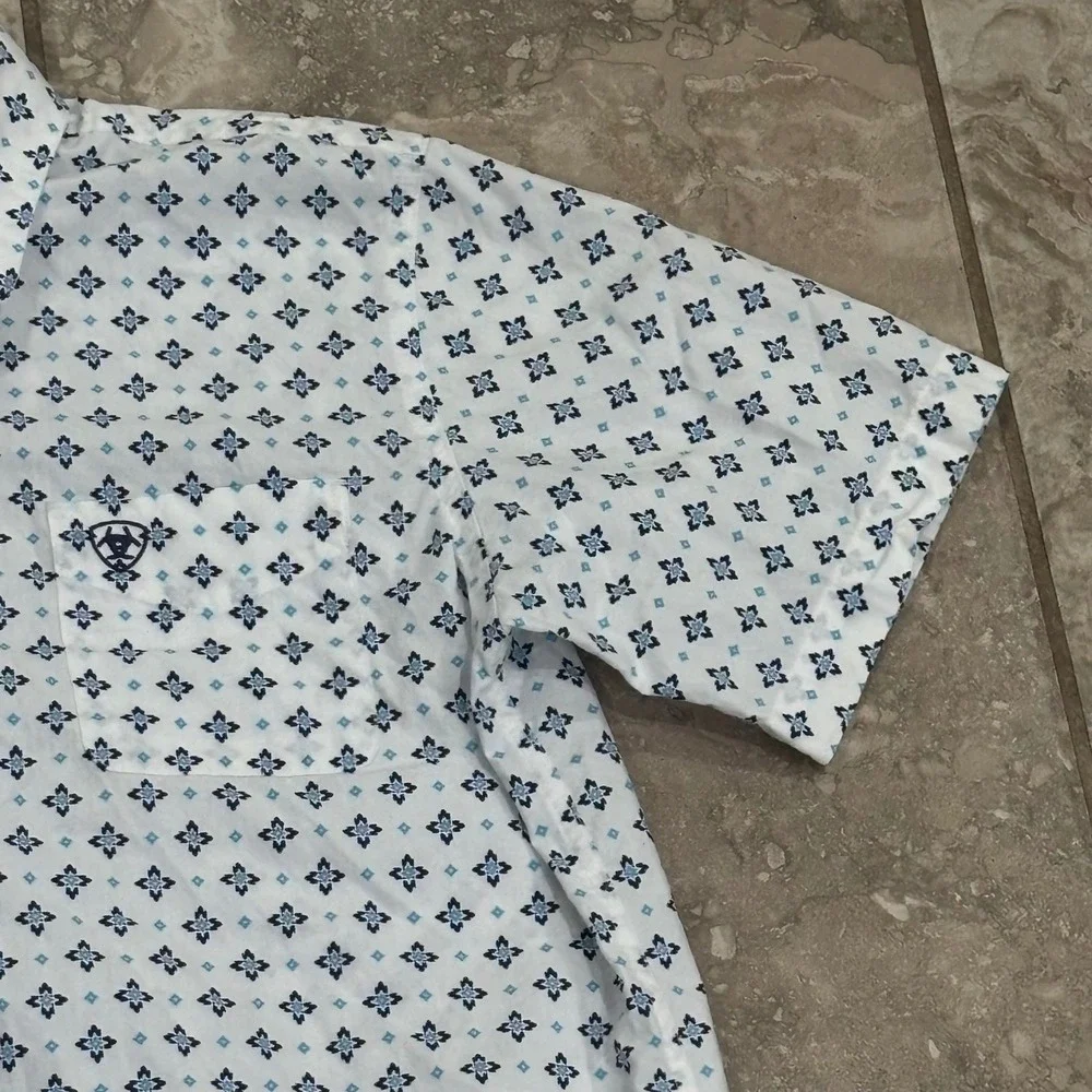 Ariat Boys Perseus CAV Short Sleeve Button Down Shirt Blue White XL 18 10042695